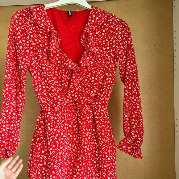 DIVIDED Floral Red Dress - Picture 2 of 8